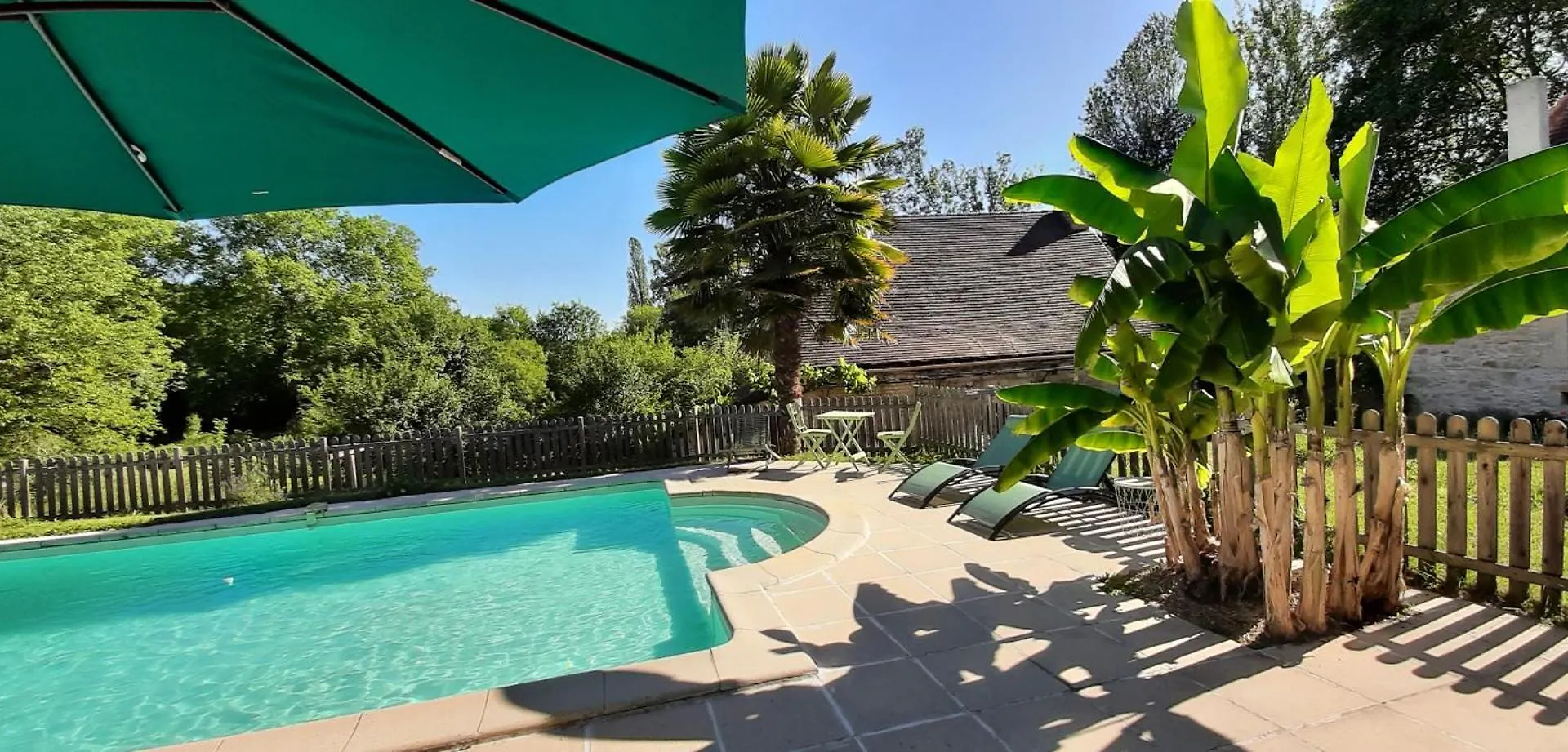 Maison Traditionnelle Avec Piscine Gourdon-en-quercy