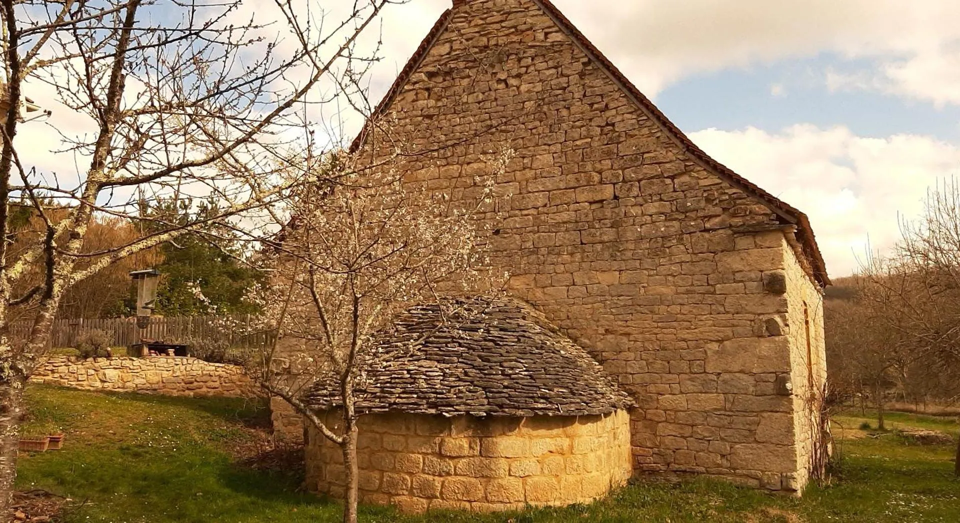 Maison Traditionnelle Avec Piscine Gourdon-en-quercy Frankrijk